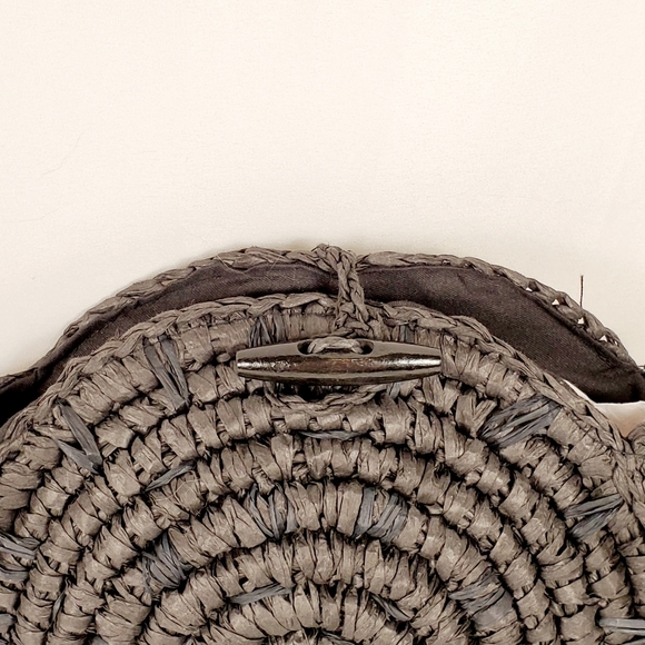 INC Straw Circle Crossbody - Picture 2 of 7